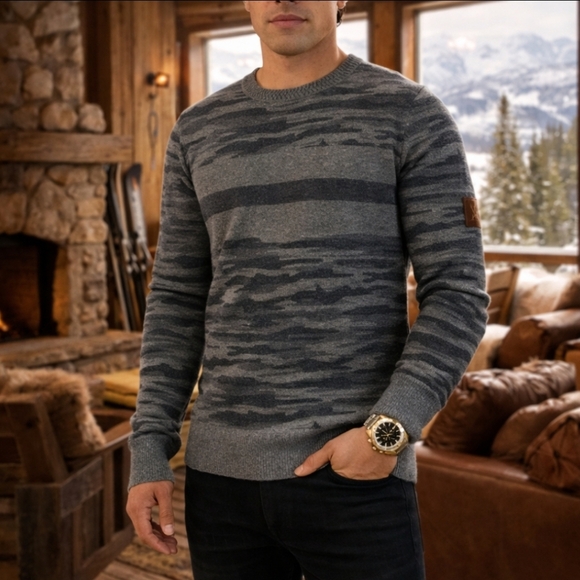 New Obermeyer Sweater Chase GrayCamo CrewNeck gorpcore merino wool blend Sz XL